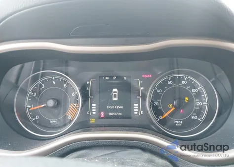 2015 Jeep Cherokee Latitude z USA, uszkodzony, nr VIN 1C4PJMCSXFW538663